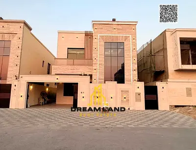 Direct from the owner, no fees, freehold ownership for life, prime location, luxury finishing, price negotiable.