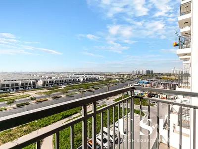 Bright 1Bed | Townhouse View | Avail by August