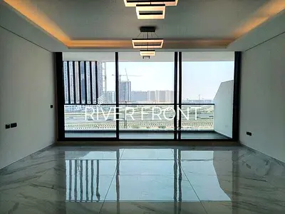 Private Plunge Pool | Ready to Move | Prime Location