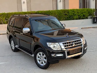 Mitsubishi Pajero GLS 2017 Full Option TOP GCC Premium Condition Low KM Family SUV