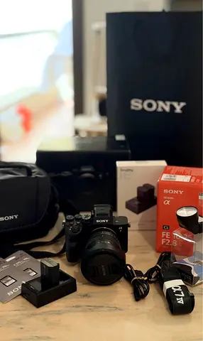 Sony a7 III mirrorless camera with 28-70mm kit lens + accessories