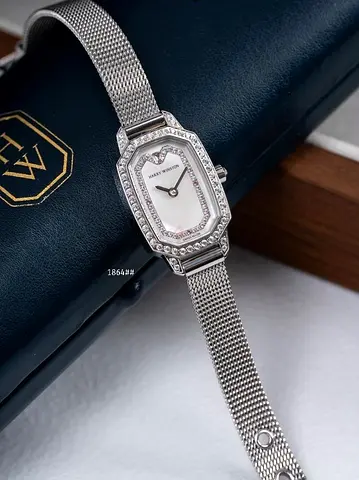 Harry winstorn Ladies Mary Norton Silver Mesh Bracelet Master Quality Copy Watch with Crystal Bezel