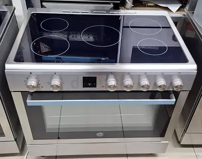Hoover Electric Cooker 90x60cm with oven latest model brand new Condition