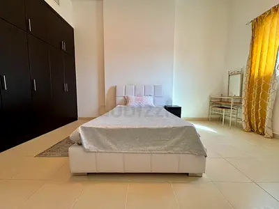 Master room available in al quoz