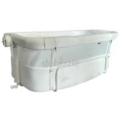 Giggles Elton Bassinet- White