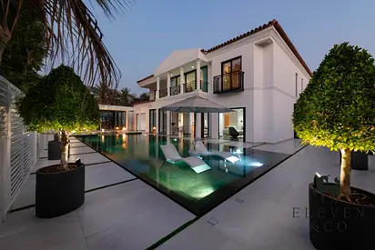 5BR Luxury Villa | Fully Furnished | Resort Pool