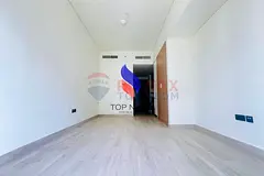 HOT OFFER|| READY TO MOVE|| PRIME LOCATION