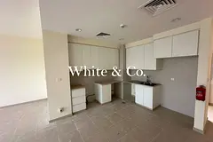 Vacant | Spacious Living | Unfurnished