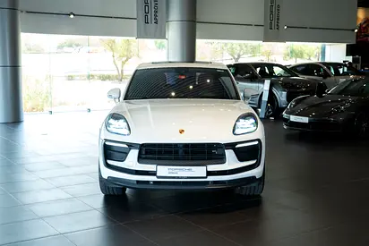 صورة 5 لـ 2022 Porsche MACAN