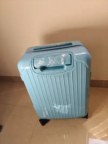 Suitcase aluminum