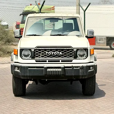 Toyota Land Cruiser 70 Series LC 79 40th Anniversary 2025 GCC Specs