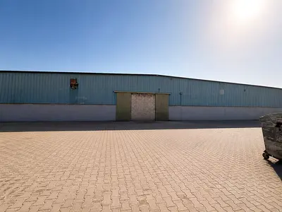 NNATIONAL WAREHOUSE FOR STORAGE AVAILABLE FOR RENT