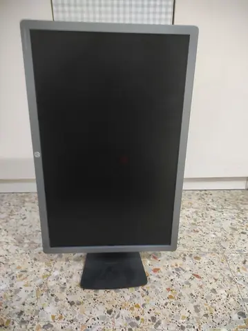 HP 22-inch LCD Monitor - Good Working Condition