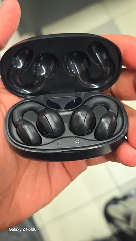 Used True Wireless Earbuds with Charging Case - Black