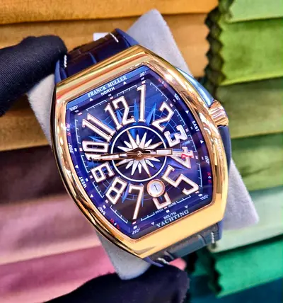 Available new 🤩🤩🤩 Franck muller  For man  super master quality withe box 😍😍👆🏻