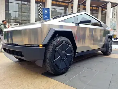 Tesla Cybertruck Cyberbeast 2026 GCC Specs