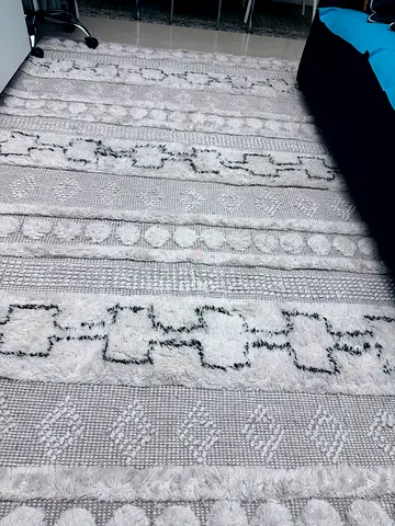 Modern carpet