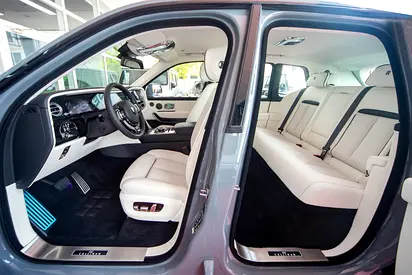 صورة مصغرة 19 لـ 2025 ROLLS-ROYCE CULLINAN