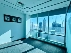 FITTED OFFICE I HIGH FLOOR I VACANT