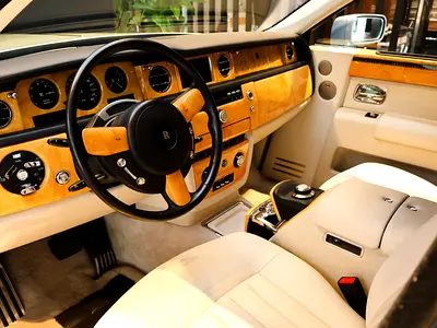 صورة 5 لـ 2009 ROLLS-ROYCE PHANTOM