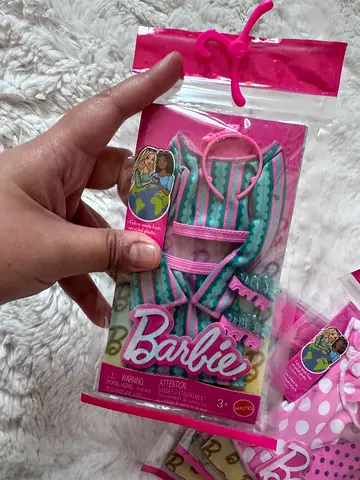 Barbie Fashion Pack - Barbie Doll Clothes