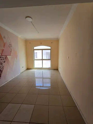 Studio Apartment for Annual Rent in Al Qulaya’a with a Prime Location A studio apartment is availab
