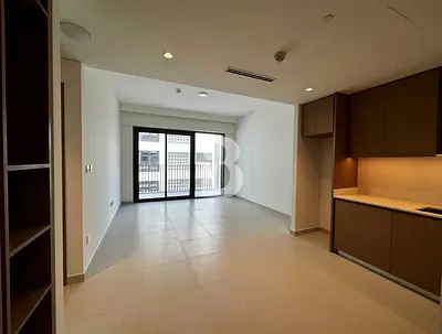 Open Layout | Brand New | Beach Access
