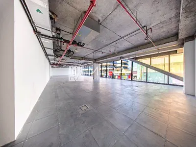 Prime Commercial Space |Spacious Layout Oud Metha