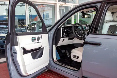 صورة مصغرة 8 لـ 2025 ROLLS-ROYCE CULLINAN
