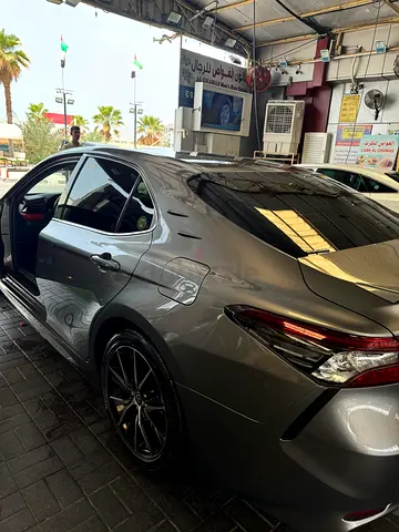 Toyota Camry Grande 2022 GCC Specs slightly used still new
