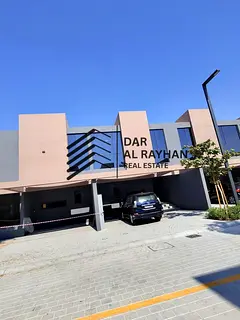 Hot Distress Deal | Below Original Price | Brand-New 4-Bedroom Middle Townhouse | Saro, Masaar – S