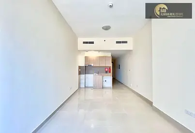 Spacious Bright Newly Quality With Full Facilities