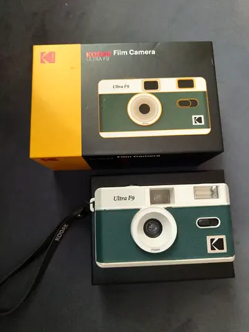 Kodak Ultra F9 Film Camera with Original Box - Green/White