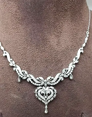 Silver necklace with diamonds