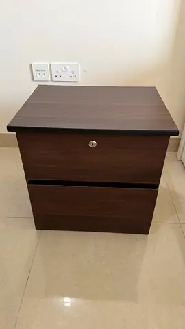 2-drawer Bedside Table with Lockable Top Drawer *2