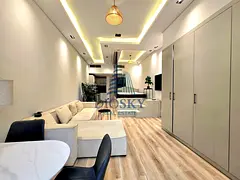 Chiller Free | 12 Cheques | With Jacuzzi