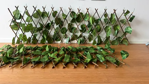 Expandable Wooden Trellis with Artificial Climbing Vine (2 Pieces)