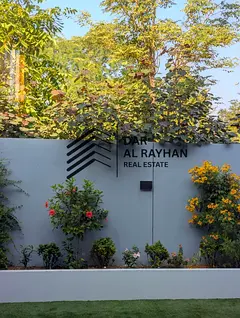 Fully Landscaped // 2 Bedrooms Townhouse[Single Row] // for rent