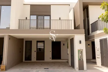 Brand New | Single Row | Close to Pool And Park