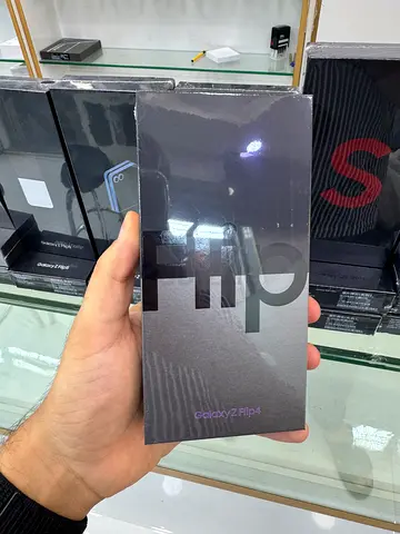 Samsung Galaxy Z Flip 4 512GB Box Packed