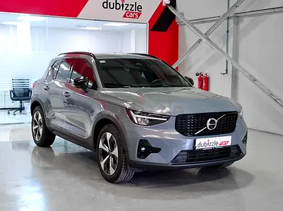 AED 1338/month | 2023 Volvo XC40 B4 Core | GCC Specs | Ref#494051
