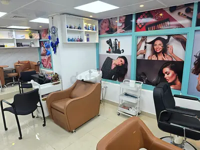 Established Ladies Beauty Salon for Sale