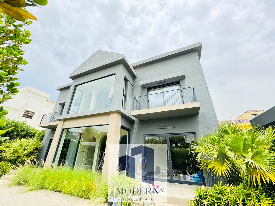 Fully Renovated 5-Bedroom Villa with Private Garden | Spacious Layout
