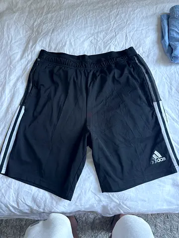 ADIDAS black Mens Sports Shorts - Size L Aeroready