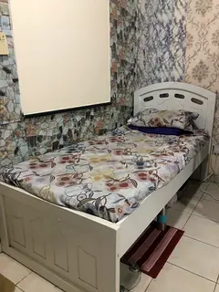 Bed Space In Discovery Gardens Near Metro