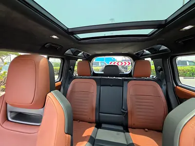 2025 LAND Rover DEFENDER — миниатюра 18