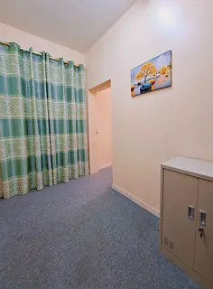 PREMIUM BED SPACE AVAILABLE FOR INDIAN EXECUTIVE MALES