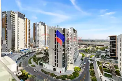 PRIME LOCATION - READY - FURNISHED