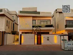 Luxury villa on the main street, freehold ownership for all nationalities, no service charges.