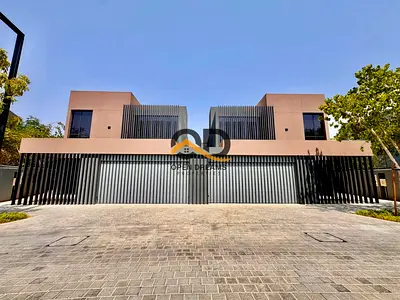Luxury 4BR Villa without Pool available for rent in Kaya, Masaar!!!